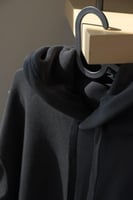 هودي شتوي ببطانة من الفرو الناعم لون اسود