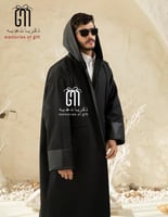 فروة رجالية على جلد اسود