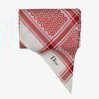 شماغ ديور أحمر وأبيض كلاسيكي