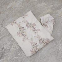 شرشف صلاة مطرزة