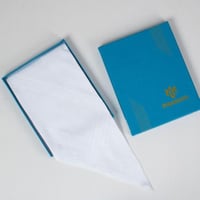 شماغ مسارو أبيض كلاسيك Massaro