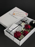 بكج قماش و ورد مع الكبك جيفنشي