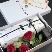 بكج قماش و ورد مع الكبك جيفنشي