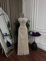 فستان سهره دانتيل كلفه تطريز وشال المقاسات بالرقم...