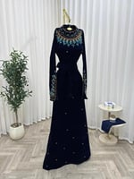 فستان الخامة: جوخ + تطريز يدوي المقاسات بالرقم: 1-...