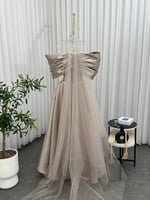 فستان سهره الخامة : ميكادو + تطريز يدوي اصلي المقا...