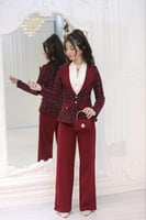 طقم بناتي للعمر المحير يتكون من جاكيت. تيشرت. بنطل...