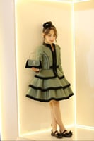 فستان بناتي يتكون من 3قطع فستان +شنتا+ شباصه/مدة ا...