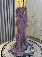 وصل حديثآ الخامه / الا مطرز ورود مع خرز وترتر المق...