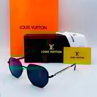 نظارة لويس طبق الاصل