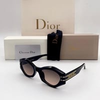 نظاره ديور م