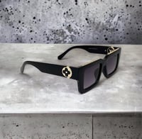 نظاره لويس فيتون