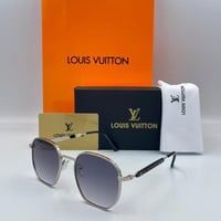 نظاره لويس اكثر مبيعاً