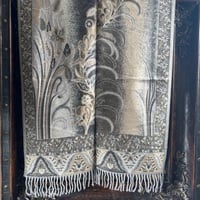 رمادي