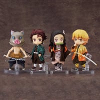 مجموعة ملابس شخصيات Kimetsu no Yaiba لدمى Nendoroi...