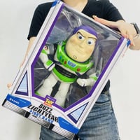 بظ يطير - Buzz Lightyear