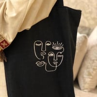 حقيبة قماشية تطريز (فيس تو فيس )