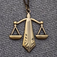 تعليقة محاماة