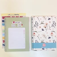 منظم ( 365 ) يومًا مع ملصقات سماوي