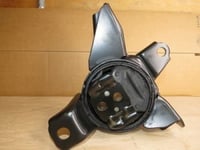 كرسي قير كيا كرنفال بنزين من 13 الى 19 اصلي وكاله...