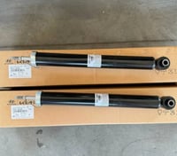 2016 الى 2018 عدد 2 مساعدات خلفيه اوبتيما k5 اصلي...