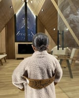 فروة المها شتوية فاخرة بتطريز اسم او عبارة