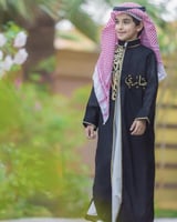 دقلة ولادي سوداء بتطريز ذهبي وتخصيص اسم