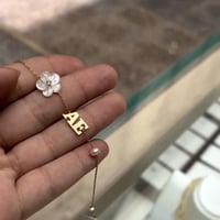 إسوارة مطلية بالذهب عيار 21 مع تخصيص الاسم أو الحر...