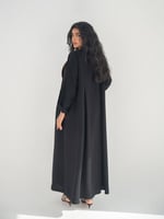 عباية كاجوال بلون كحلي او الاسود من الينن