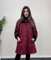 معطف نسائي شتوي جوخ بوردو بأطراف فرو