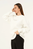 بلوفر بتصميم فريد مميز و جودة عالية