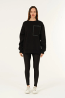 بلوفر الجيب الامامي بتصميم ناعم وانيق