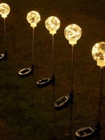 5 اضاءات ارضية زينه تعمل بالطاقة الشمسية