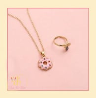 سلسلة وخاتم Necklace and Ring set