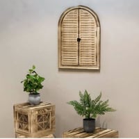 مرايا شباك خشب ريفي