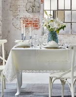 طقم مفارش طاولة Viola لون سكري