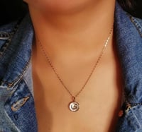 سلاسل الأحرف العربية الأنيقة باللون الذهبي (N527).