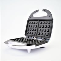 صانعة وافل نيوتس