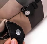 شنطة واسعه للسفريات السريعة والنادي اللياقي