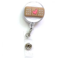 2حامل بطاقات لطاقم الصحي