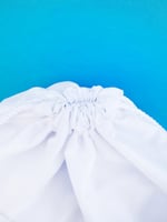 حقيبة قماش كيس ظهر ستان أبيض سبلميشن خيط ابيض مقاس...