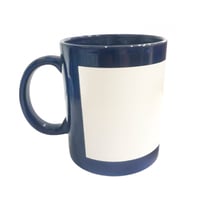 كوب كحلي مع مساحة بيضاء للطباعه 11 اونص