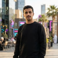 سويت شيرت قطن فاخر اسود بدون قبوع سادة