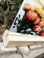 مرايا زجاج مقاس 30 * 30 سم مع ستاند خشبي