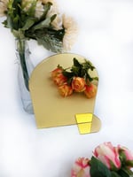 اكريلك ذهبي مرايا مع قاعدة مقاس 25 * 18 سم