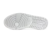 اير ترافس كوت ابيض