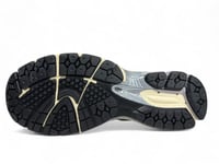 نيوبالانس سيلفر 1906