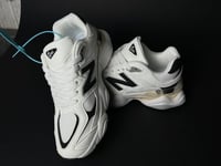 نيوبالانس 9060 أبيض ( NB w )