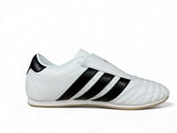 اديداس تايكوندو ابيض