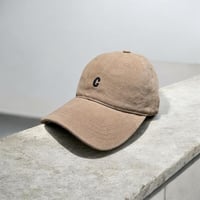 كاب قماش C تطريز 3D